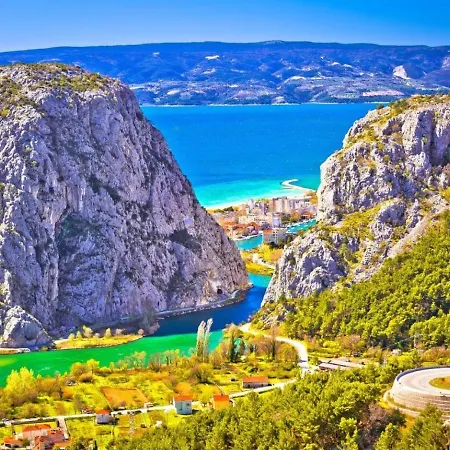 Vitamin Sea - Beach * Omiš